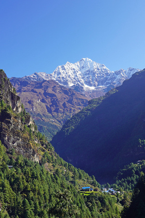 Oct 22 (3) 2019 Everest a73 2 027